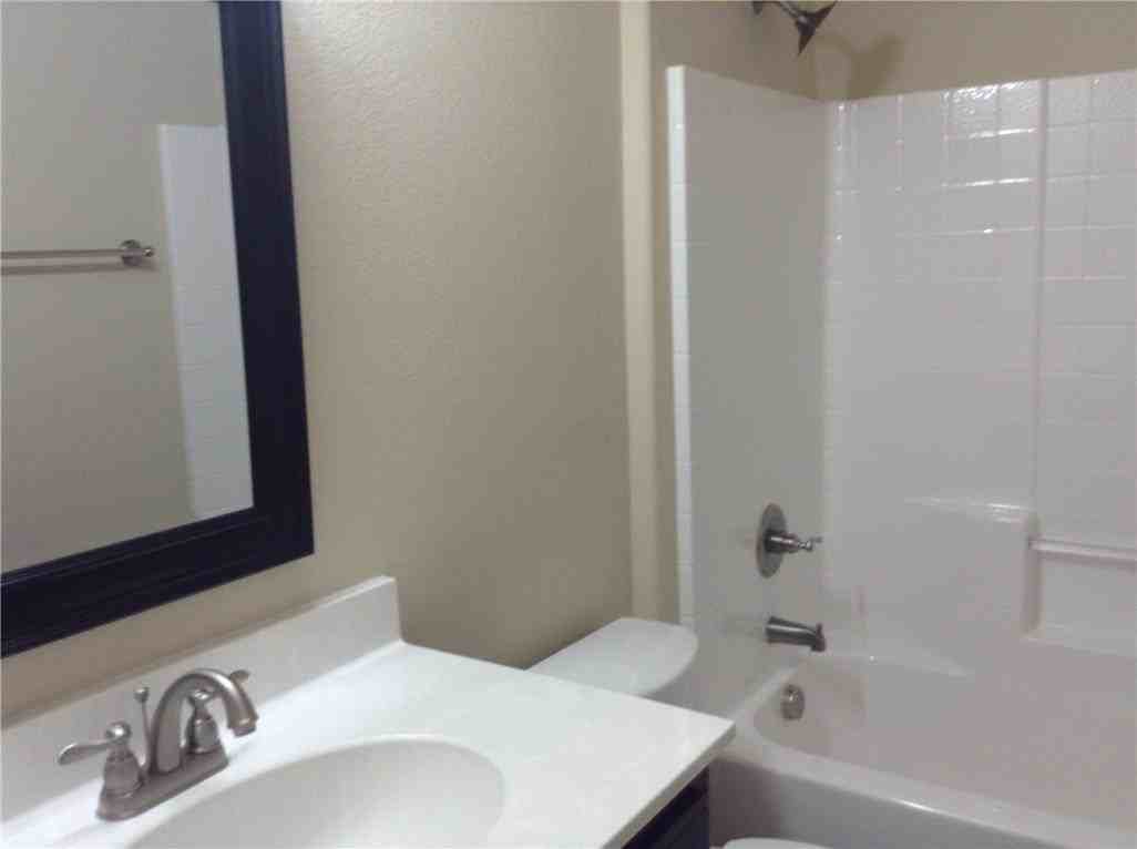 12100 Vista Oak Blvd - Photo 7 of 12