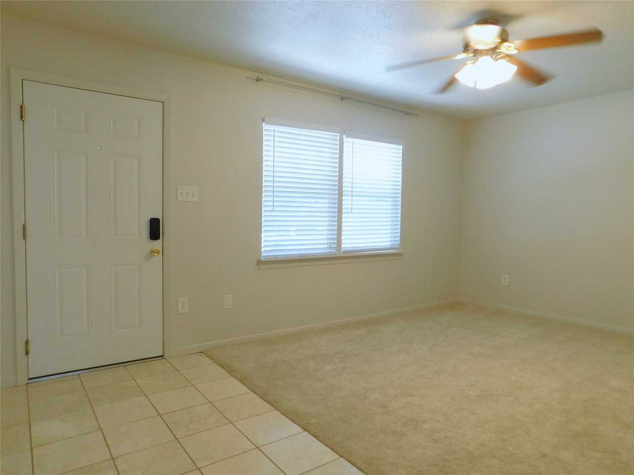 705 Sun Valley Dr - Photo 5 of 25