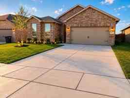 featured image of 1911 Cherokee Ln