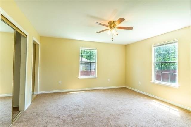 2746 Kingston St - Photo 5 of 19