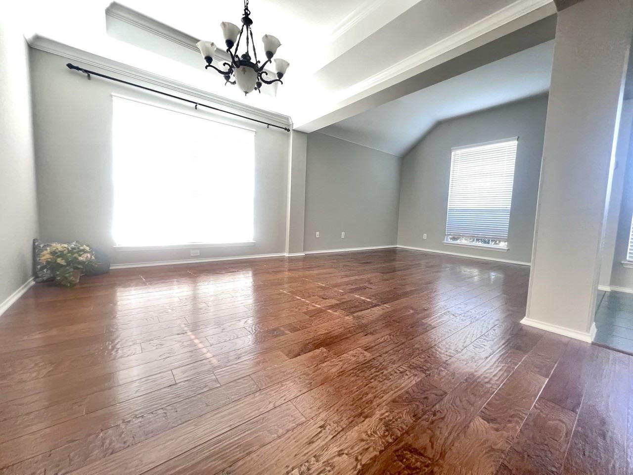 10718 Brandenberg Dr - Photo 4 of 26