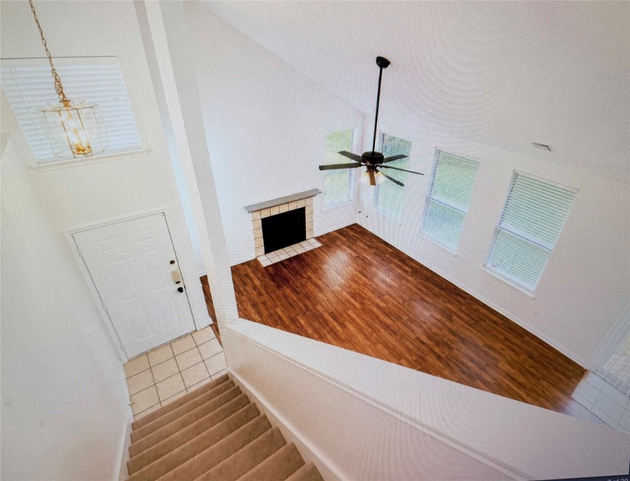 1012 Garden Trl - Photo 5 of 9