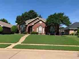 8209 Bells St - Photo 1 of 1