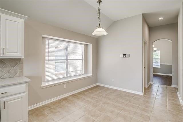2692 Lake Ridge Dr - Photo 5 of 14