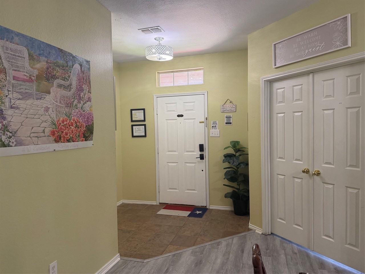 4214 Carrington Dr - Photo 5 of 36
