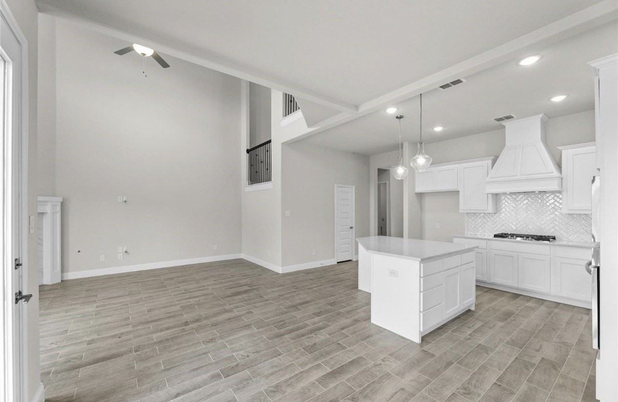 328 Moonvine Dr - Photo 4 of 20