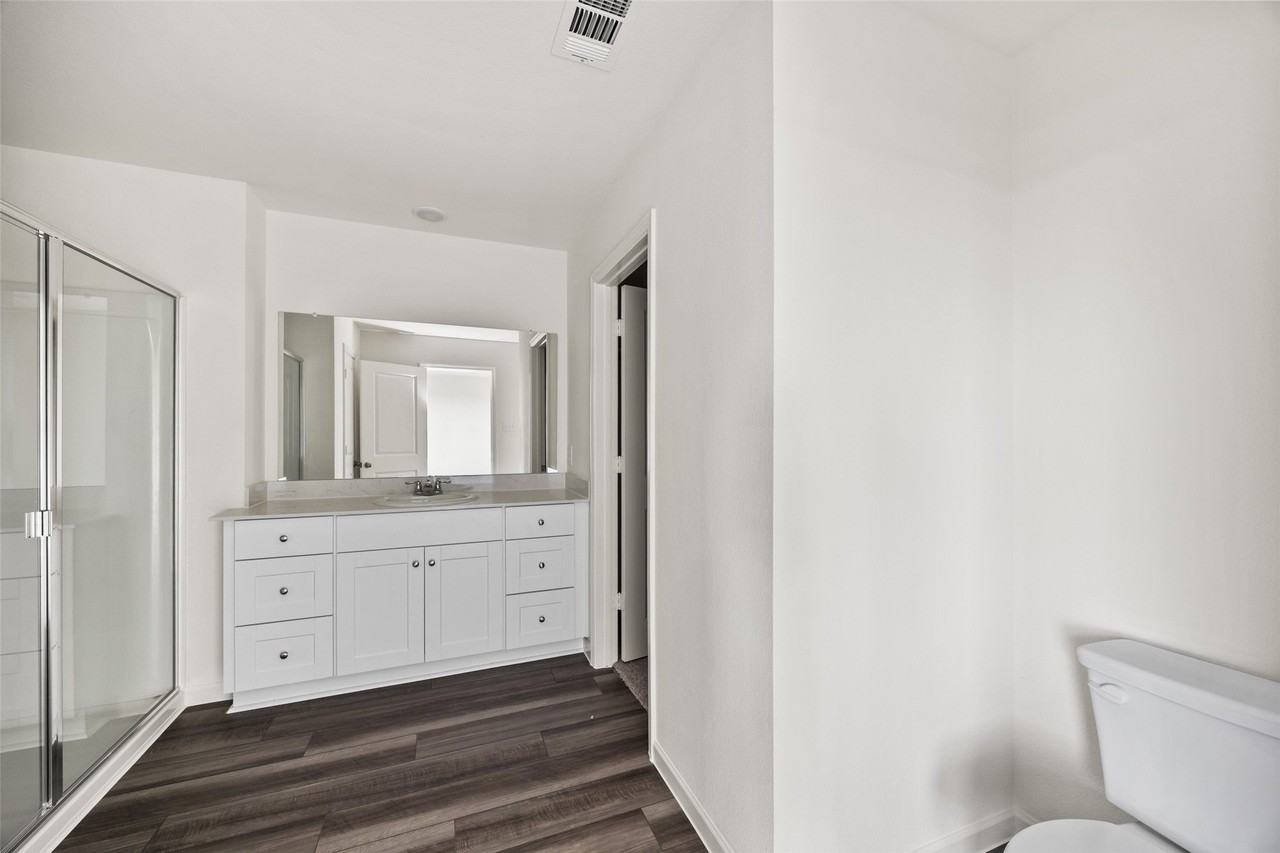 1408 Lake Alpine Trl - Photo 3 of 13