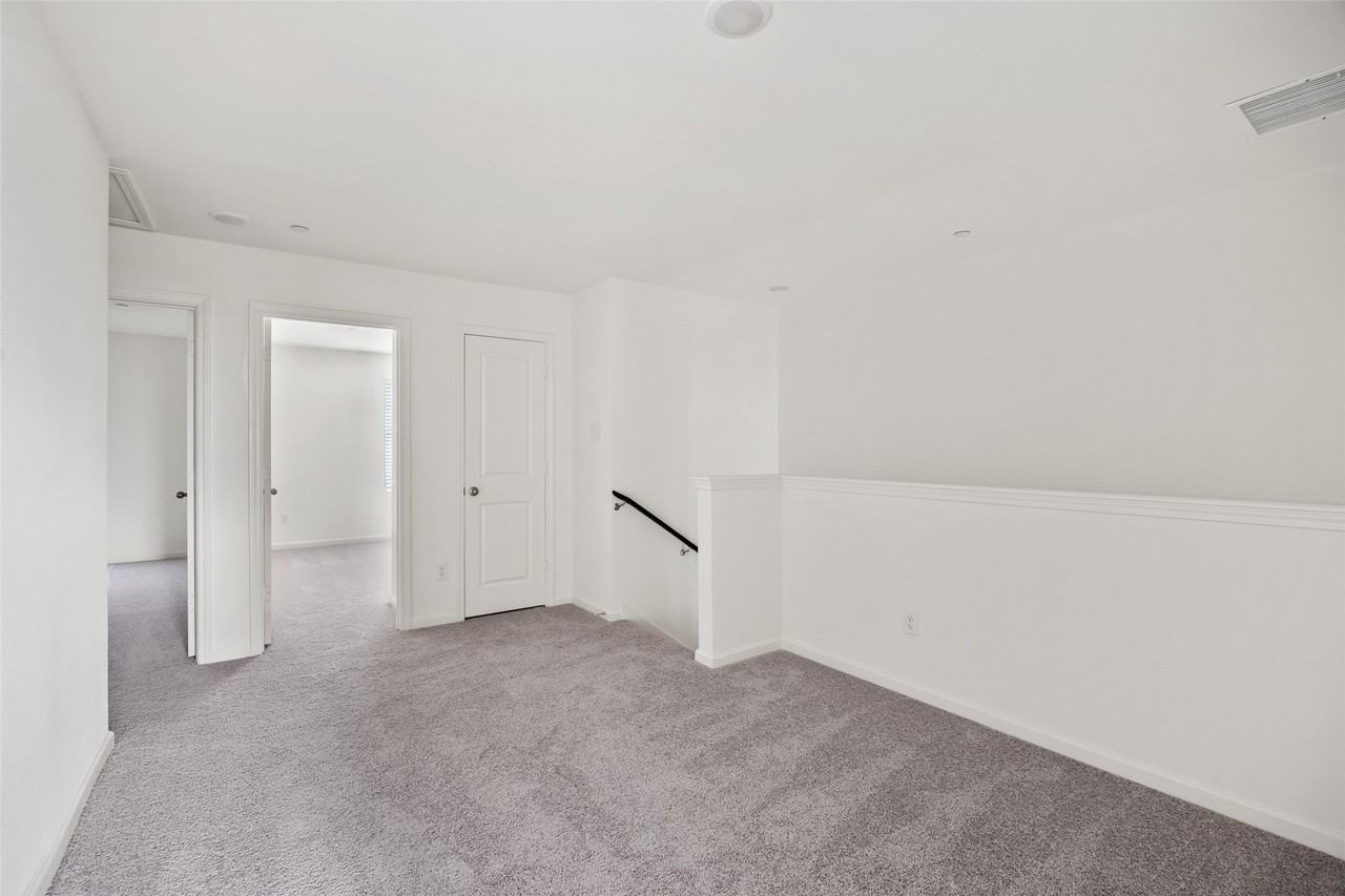1408 Lake Alpine Trl - Photo 5 of 13
