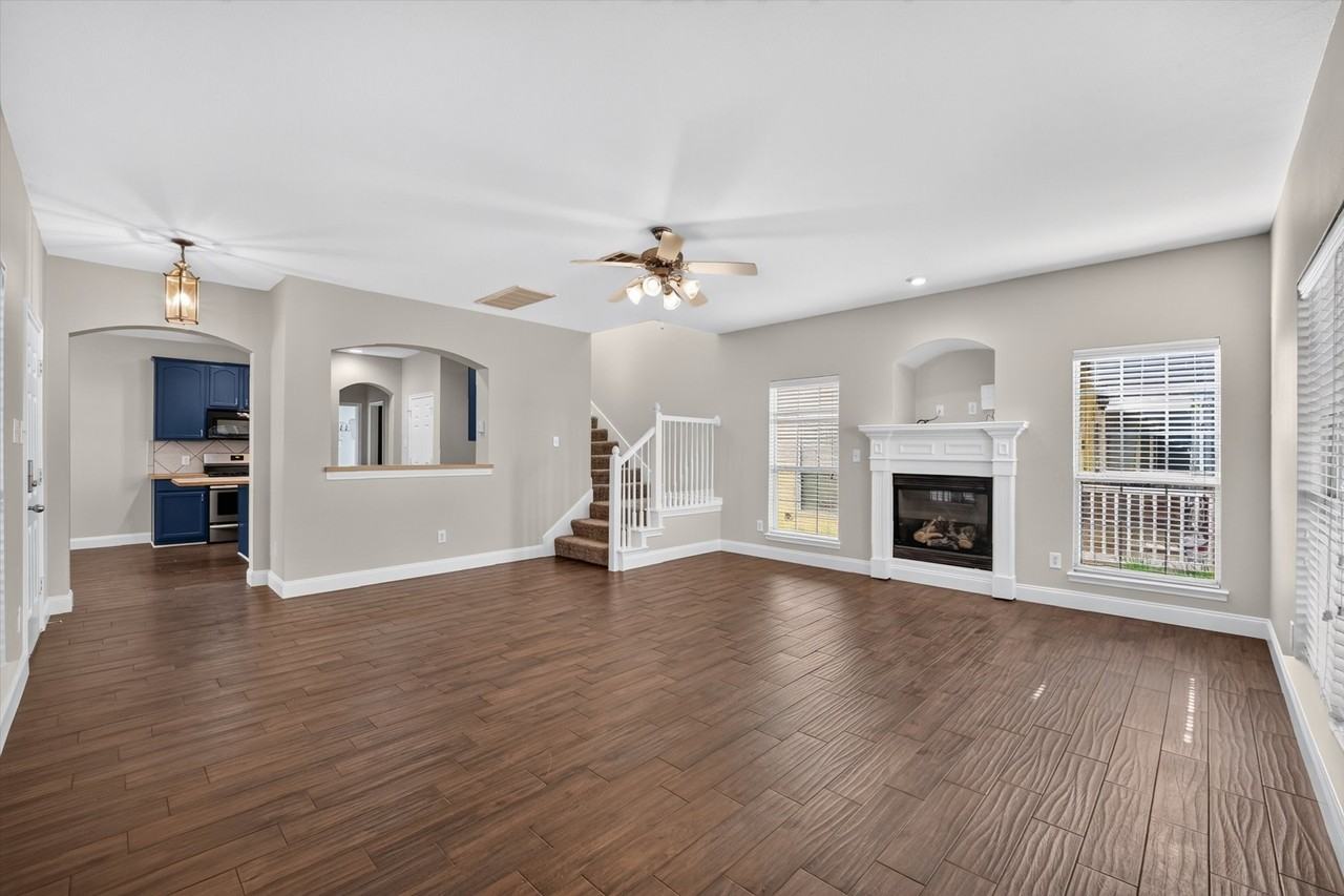 1209 Chattahoochee Dr - Photo 3 of 35