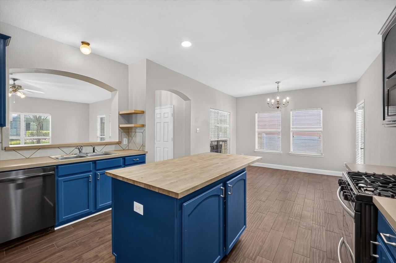 1209 Chattahoochee Dr - Photo 6 of 35