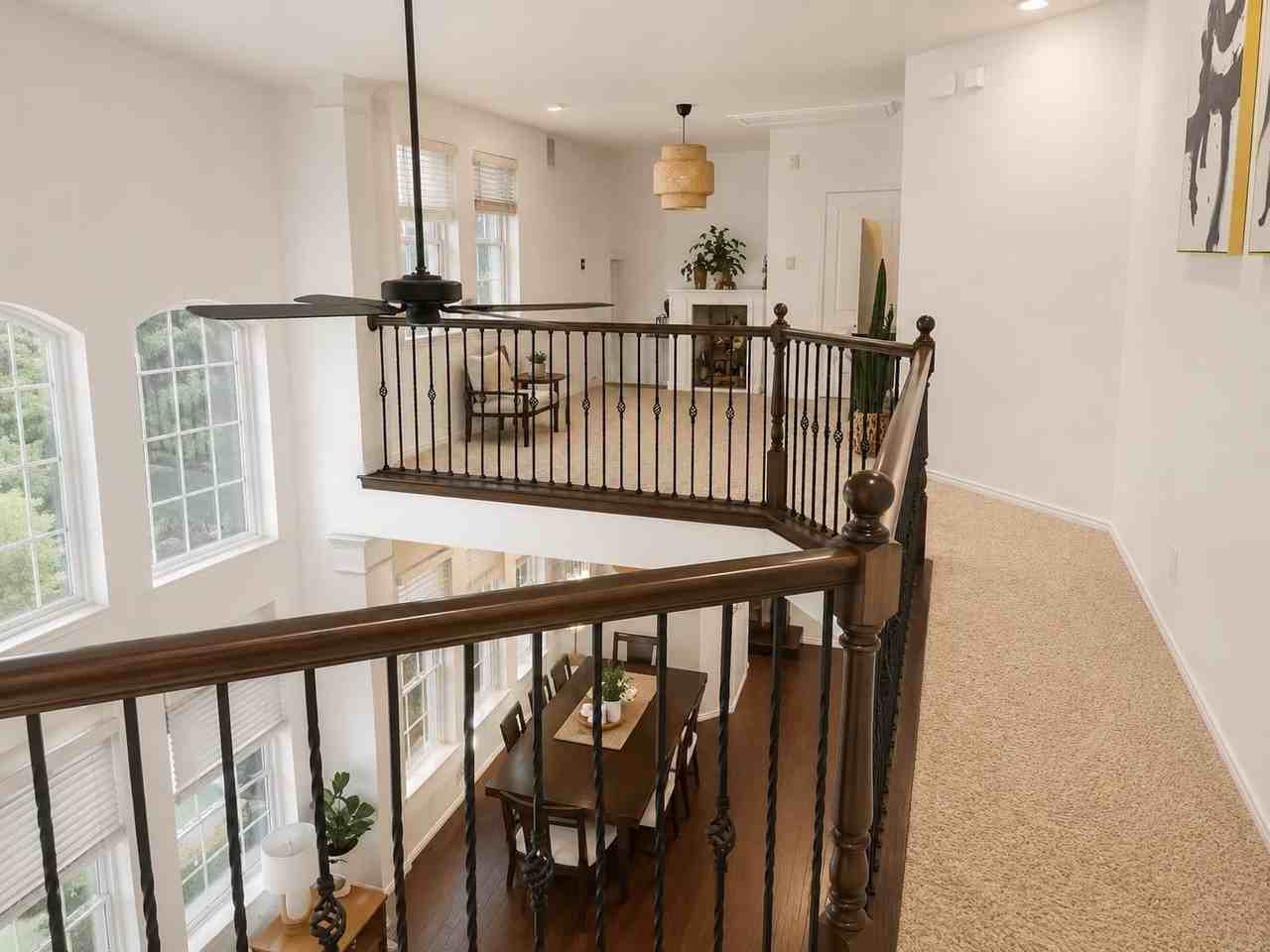 232 Buckingham Ave - Photo 6 of 11