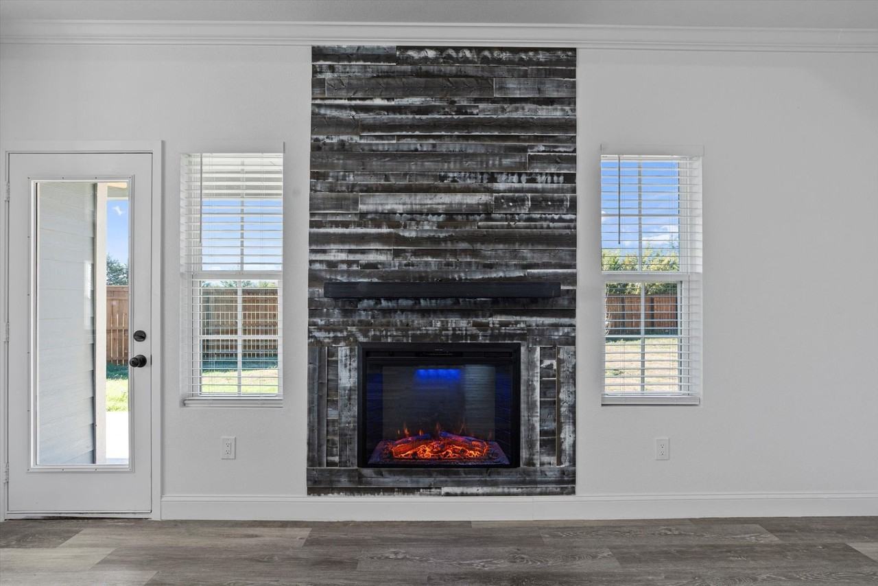 162 Pelican Ct - Photo 7 of 20