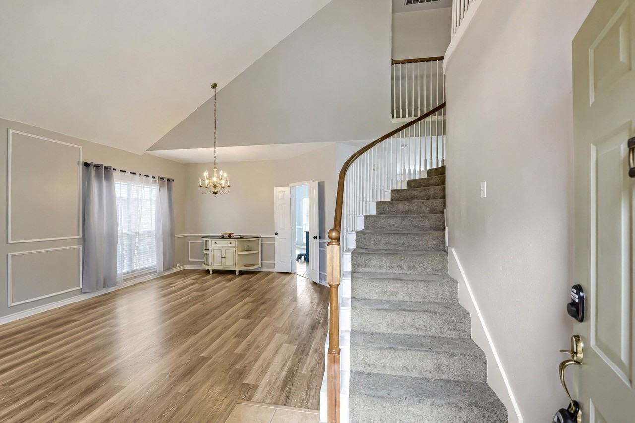 5016 Coral Creek Dr - Photo 4 of 27