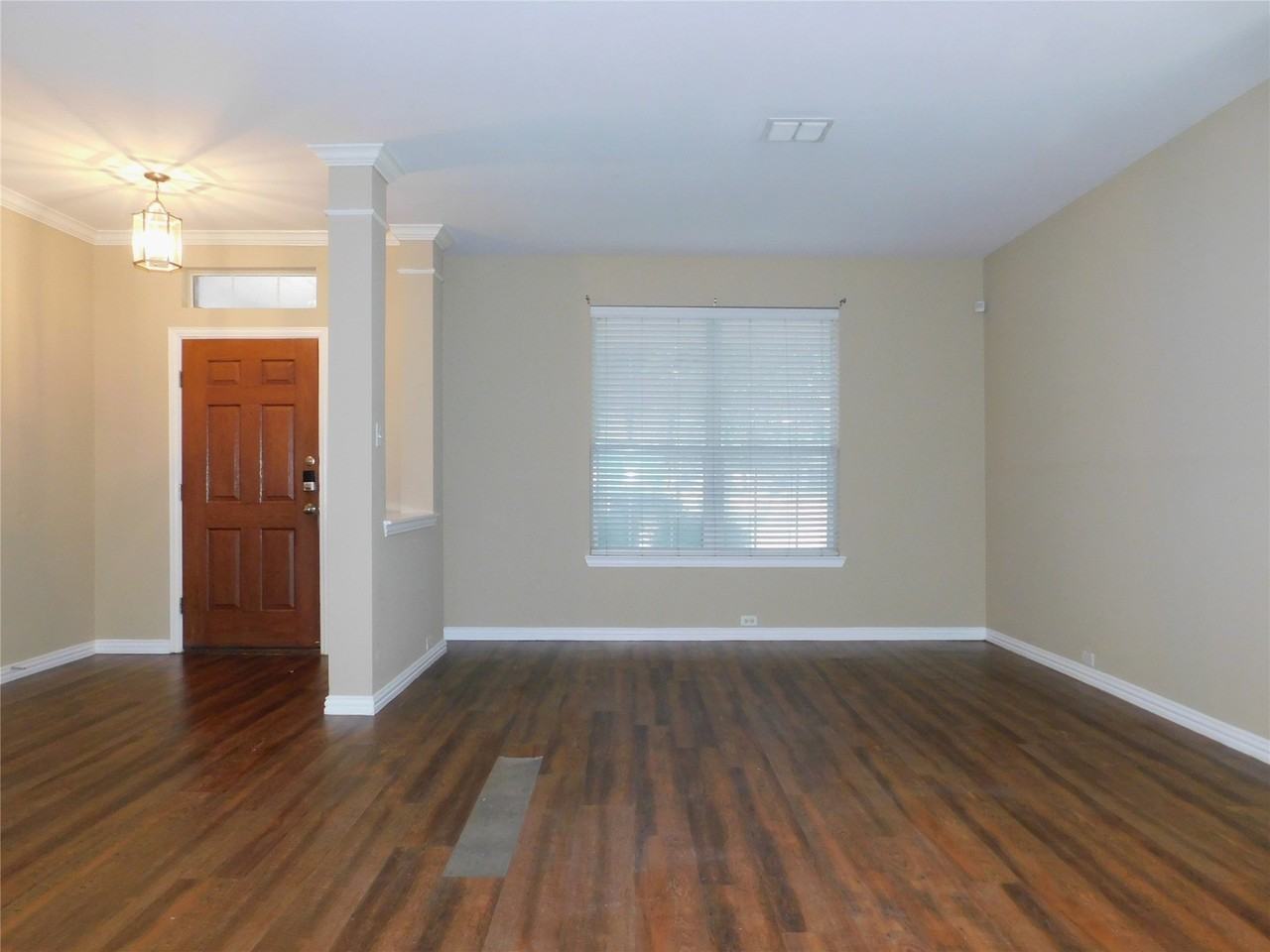 316 Hummingbird Dr - Photo 6 of 39