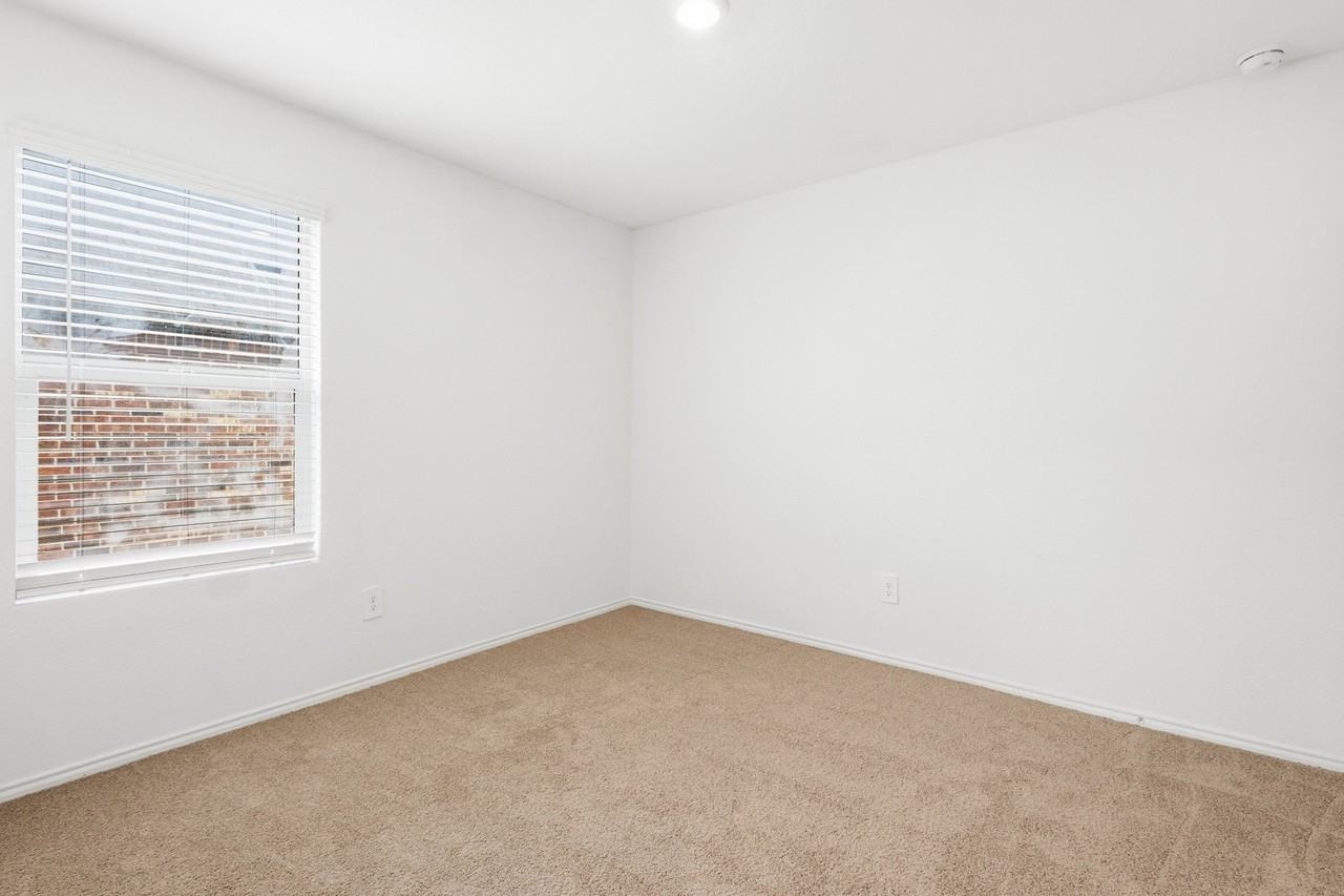 2604 Spring Time Dr - Photo 6 of 21