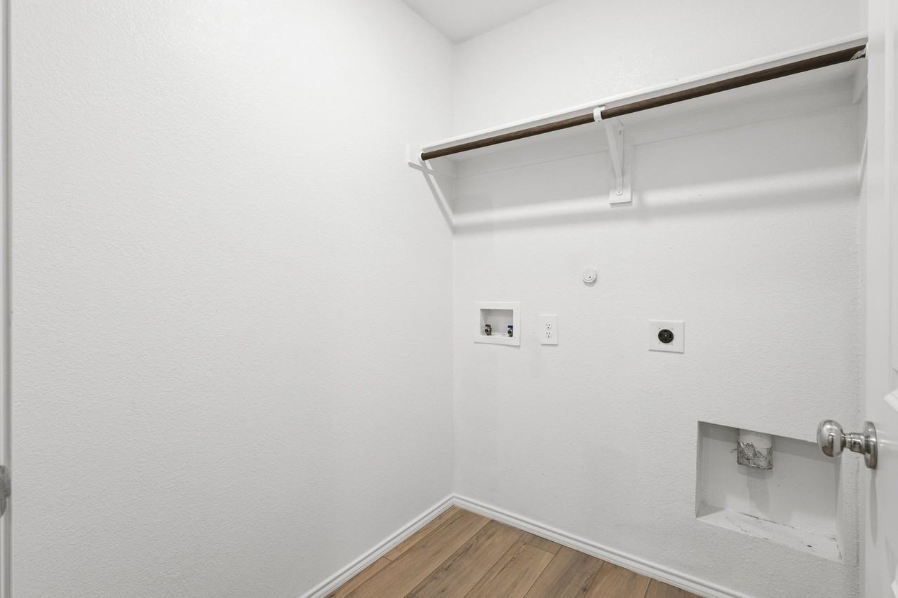 2604 Spring Time Dr - Photo 7 of 21