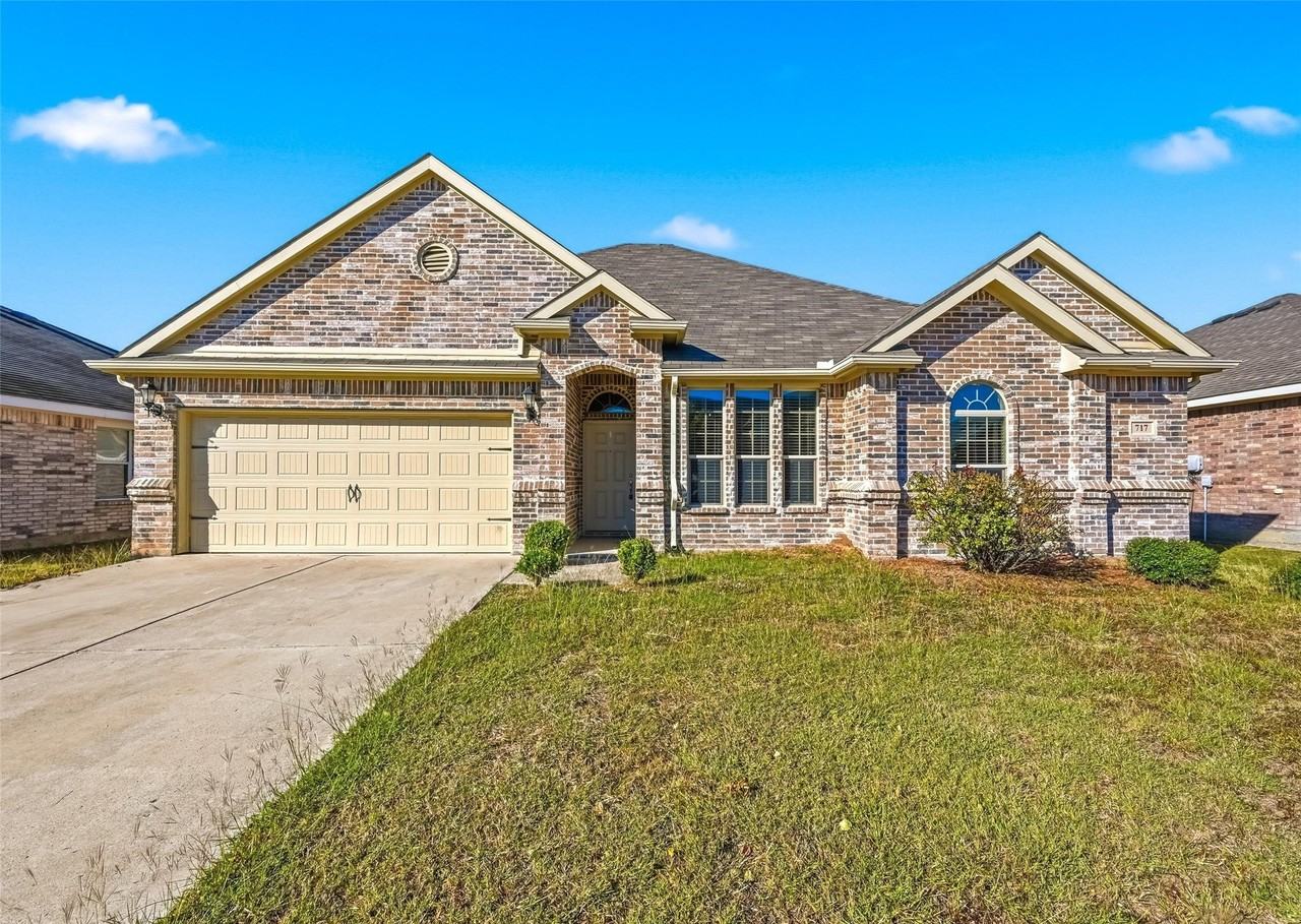 717 Jennie Marie Cir