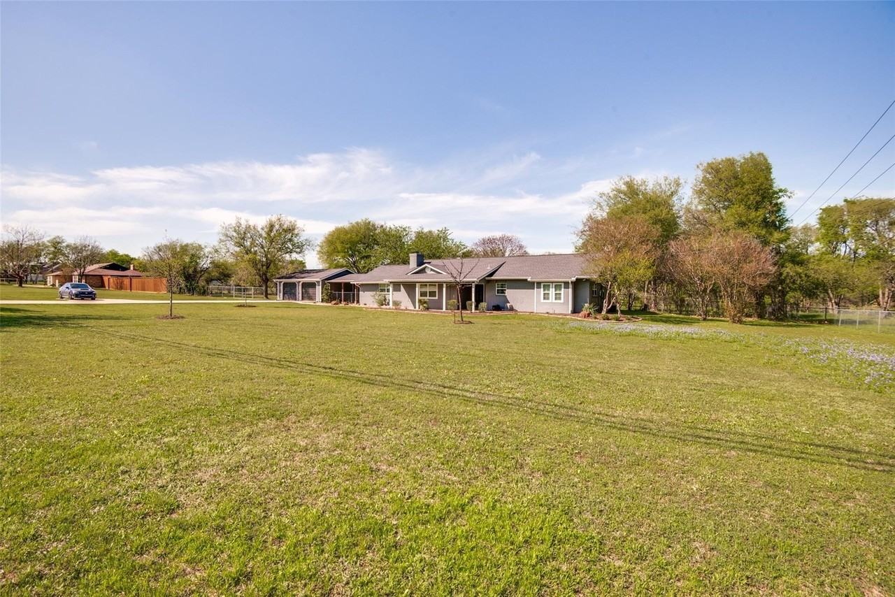 1211 Mcalpin Rd - Photo 5 of 38