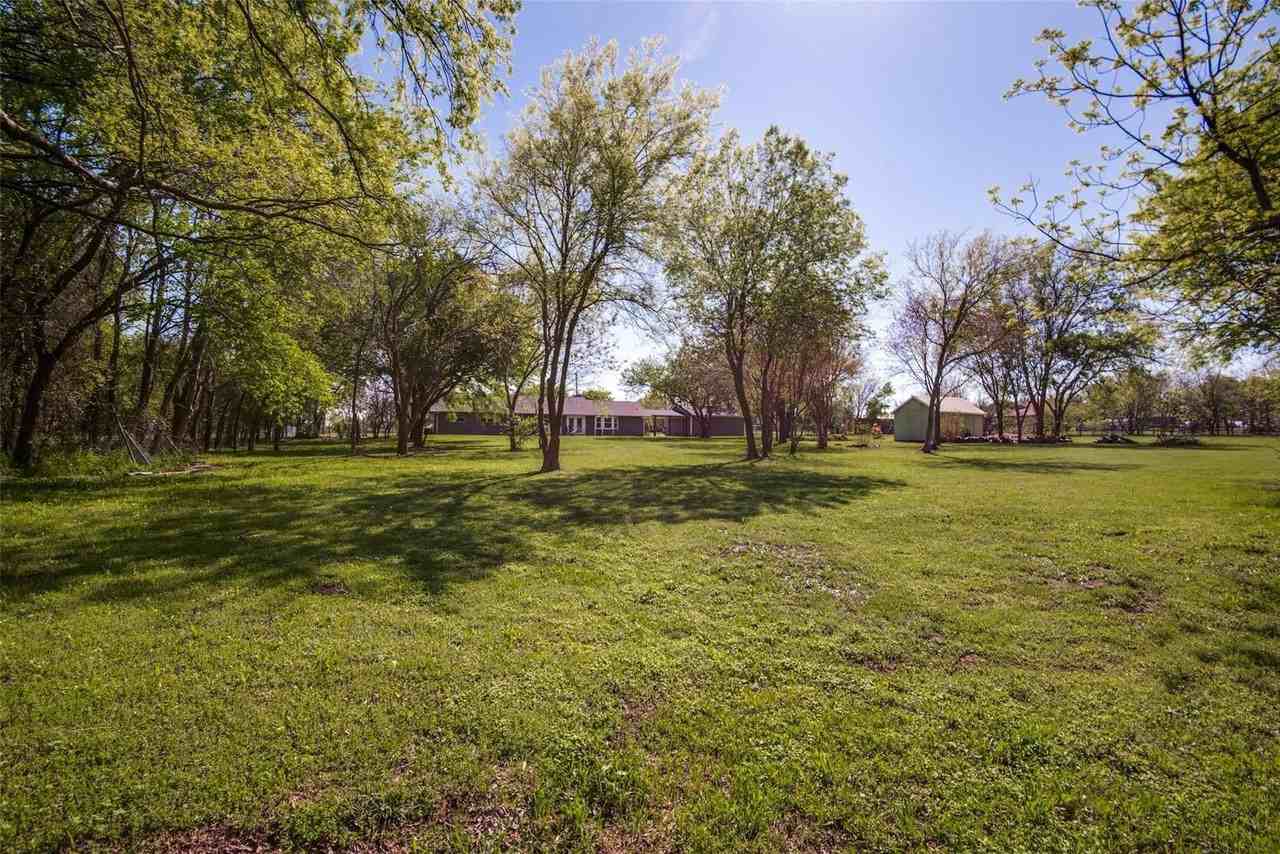 1211 Mcalpin Rd - Photo 6 of 38