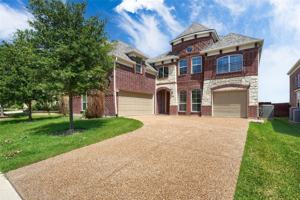 featured image of 625 Yarrow St