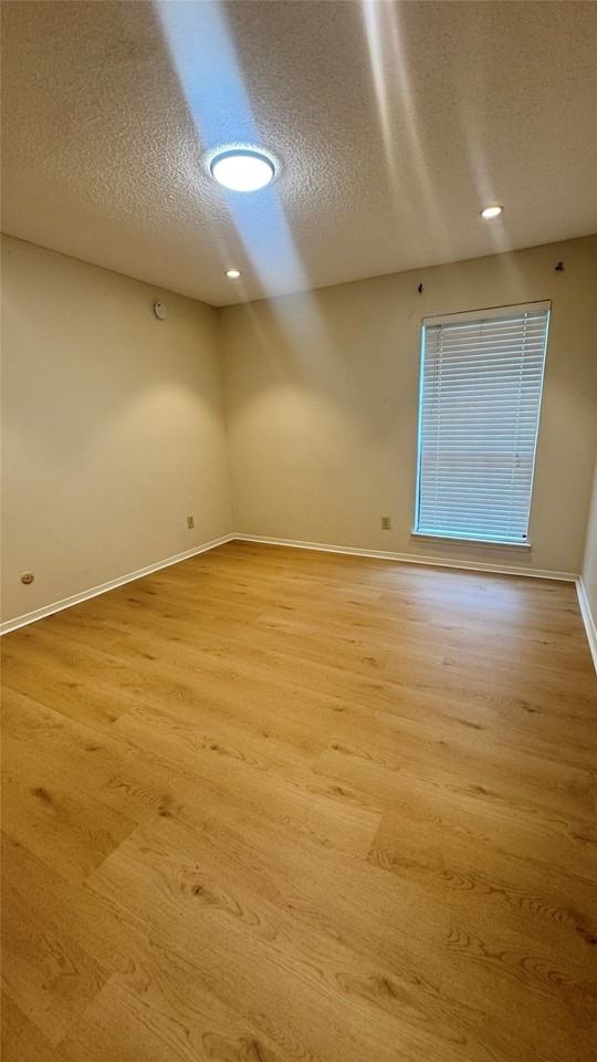 1908 Chasewood Cir #207 - Photo 6 of 11