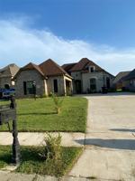featured image of 922 Antler Dr