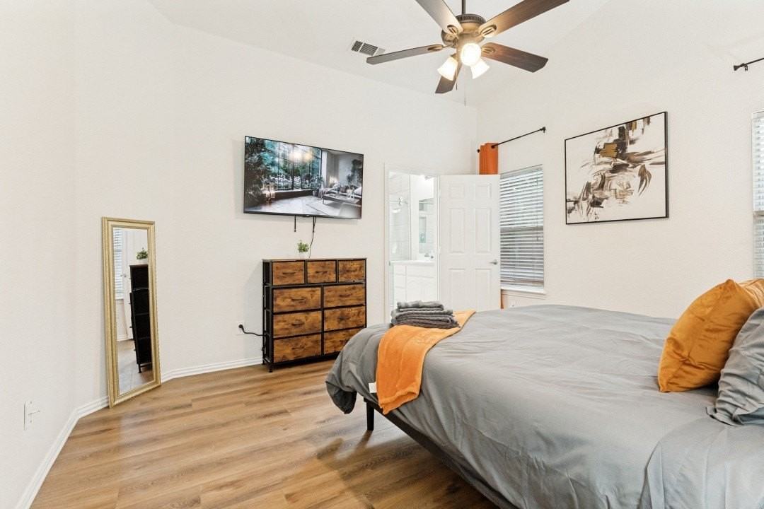 3172 Hollow Valley Dr - Photo 4 of 11