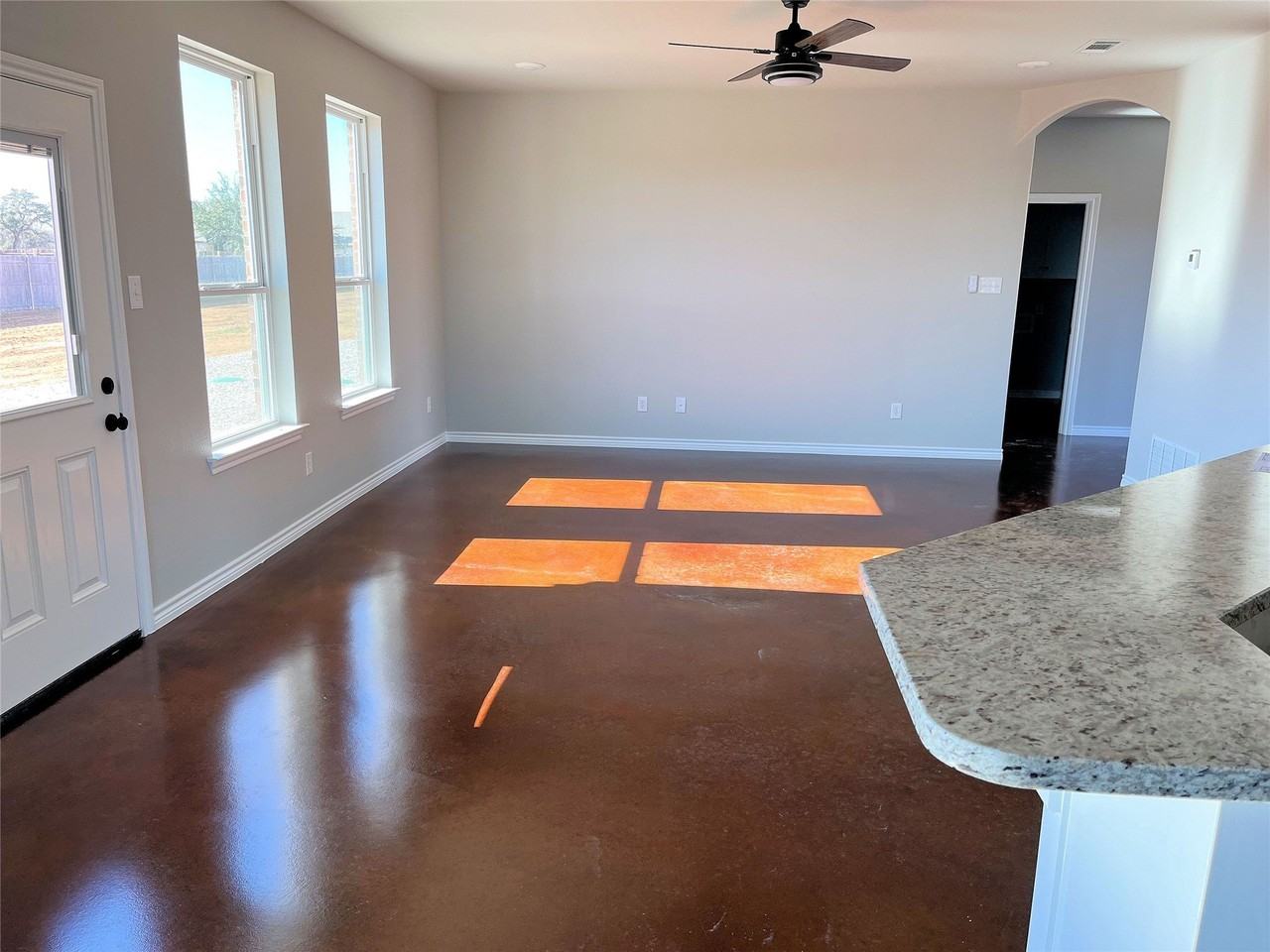 1068 County Road 327a - Photo 4 of 12