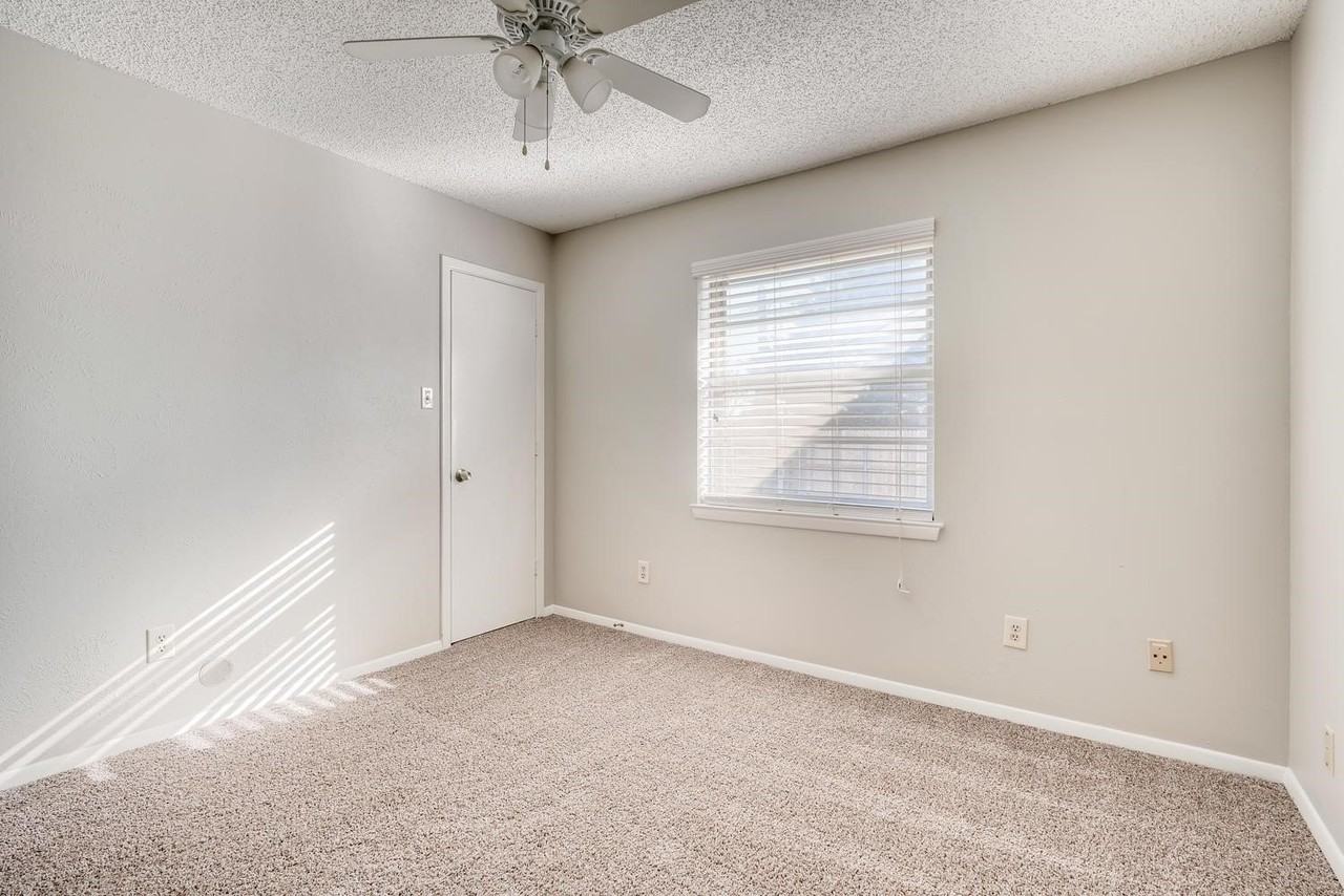 5912 Woodmeadow Dr - Photo 5 of 13