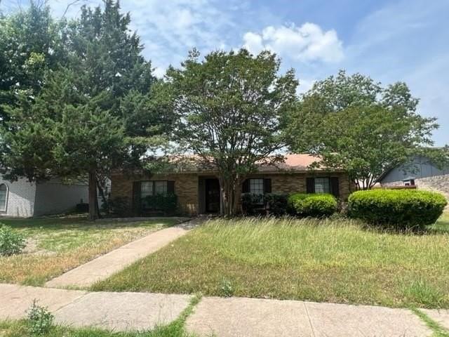 6525 Ember Ct - Photo 2 of 9