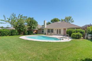 1703 Nightingale Ln - Photo 1 of 1