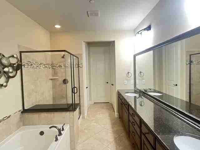 4709 Bayview Dr - Photo 5 of 8