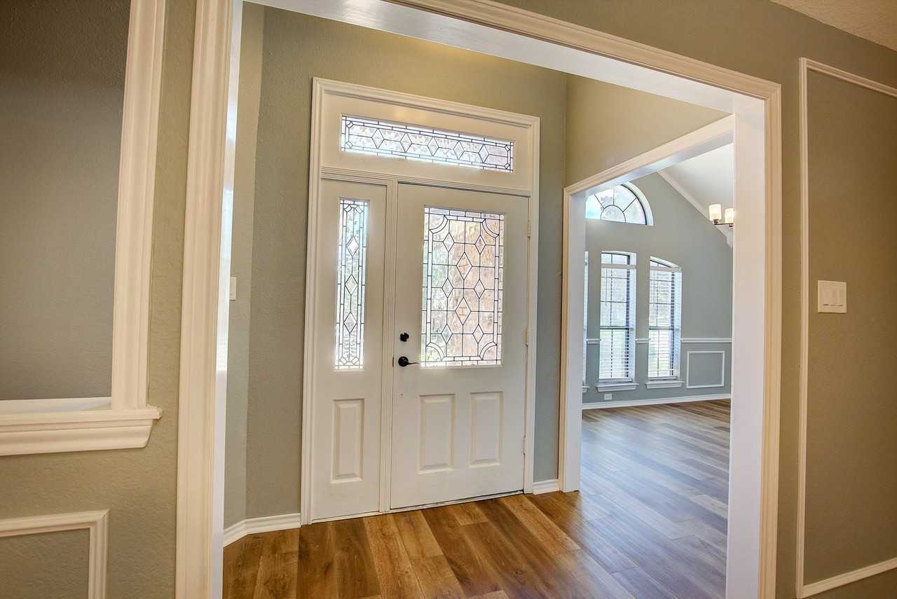 3914 Meadow Dr - Photo 5 of 40