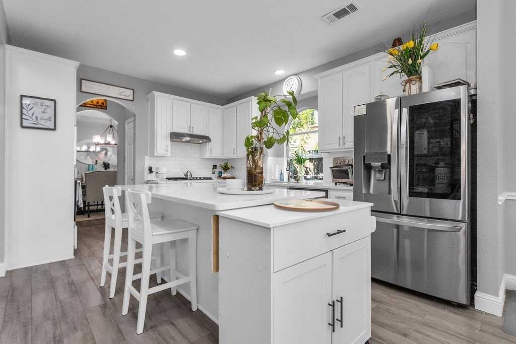 5705 Blazing Star Rd - Photo 6 of 35