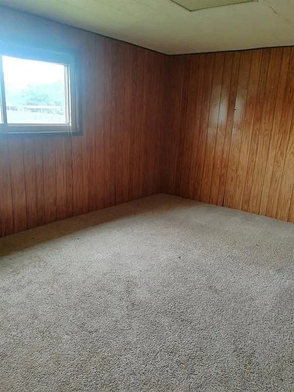 1101 N Main St - Photo 7 of 9