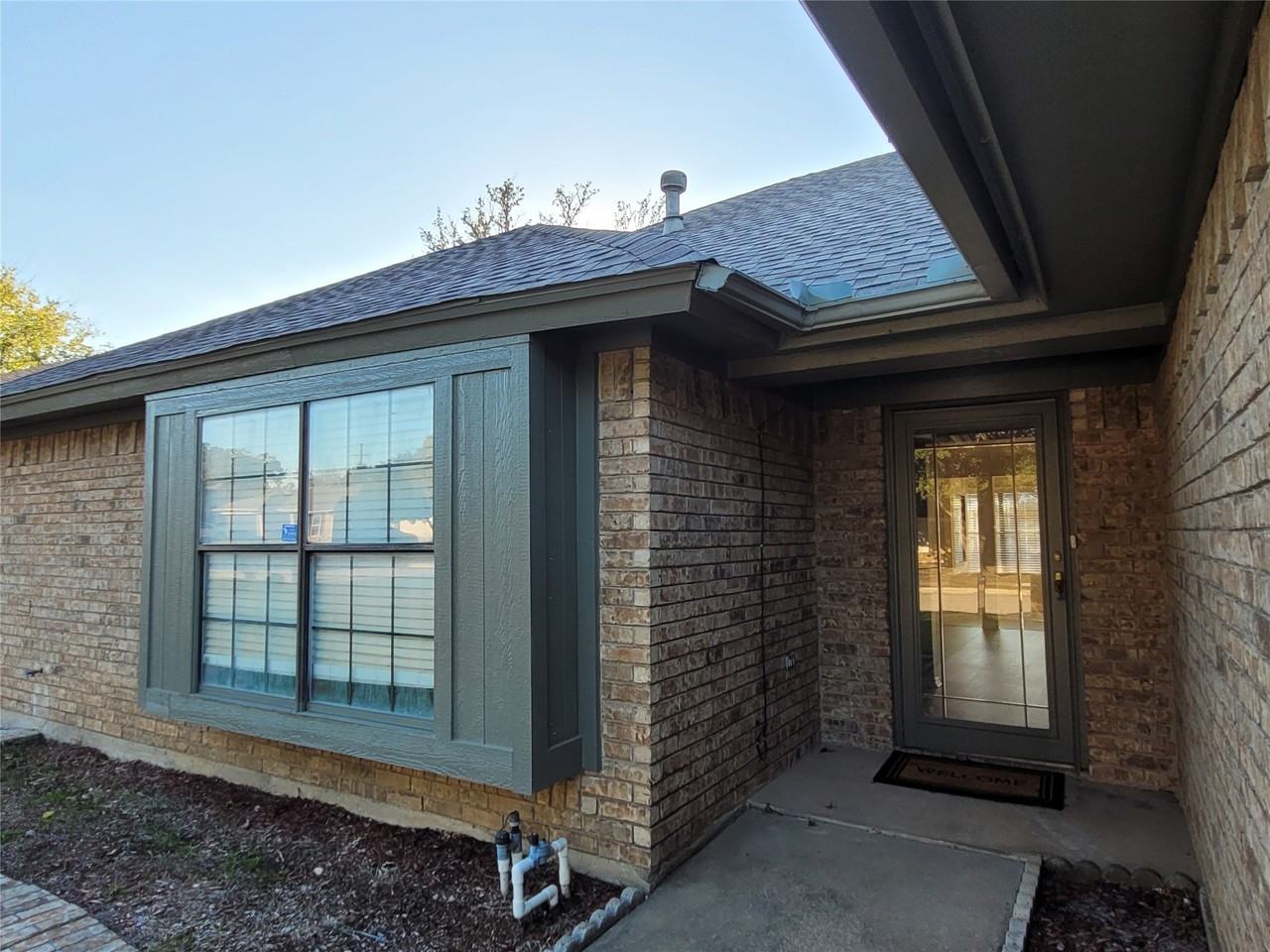 776 Santa Fe Trl - Photo 3 of 24