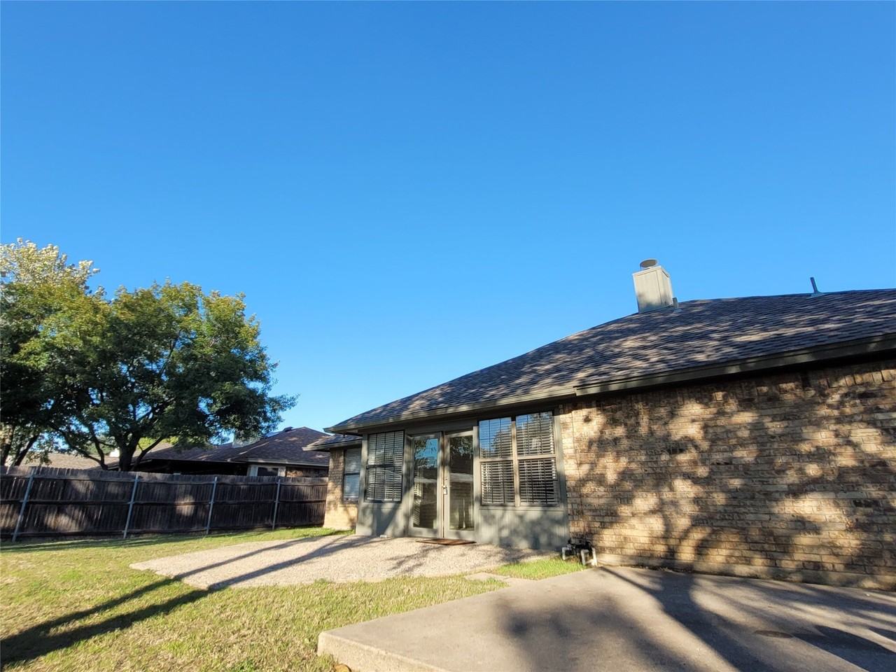 776 Santa Fe Trl - Photo 6 of 24
