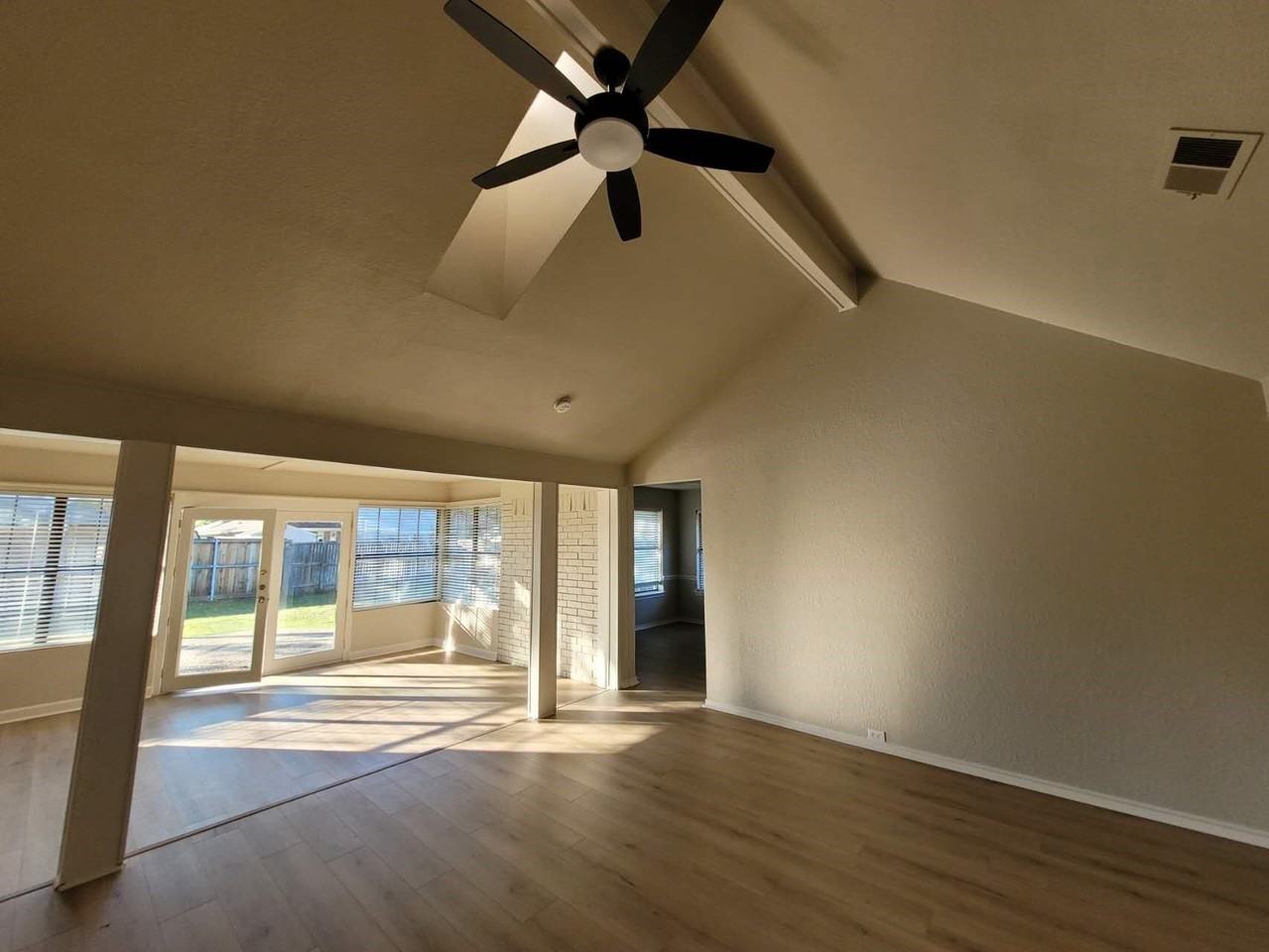 776 Santa Fe Trl - Photo 7 of 24