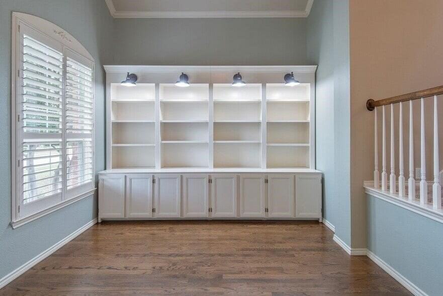 2056 Barret Dr - Photo 4 of 24
