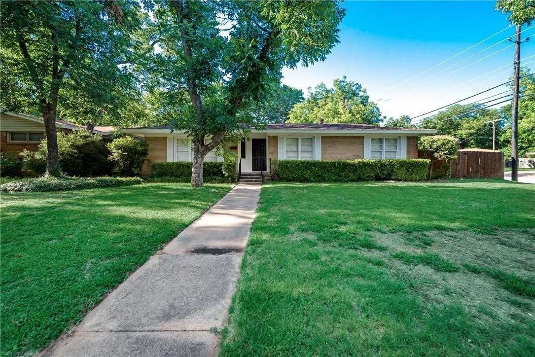 1601 Larkspur Dr
