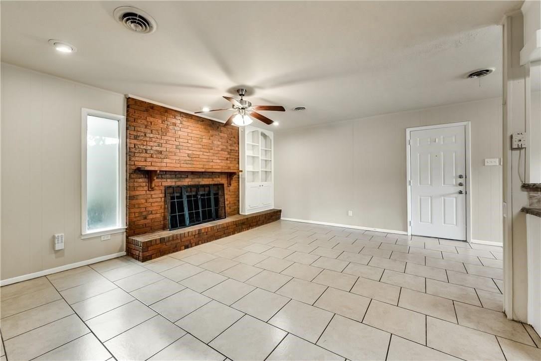 1601 Larkspur Dr - Photo 3 of 29