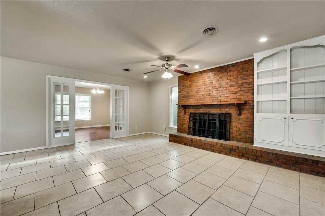 1601 Larkspur Dr - Photo 4 of 29