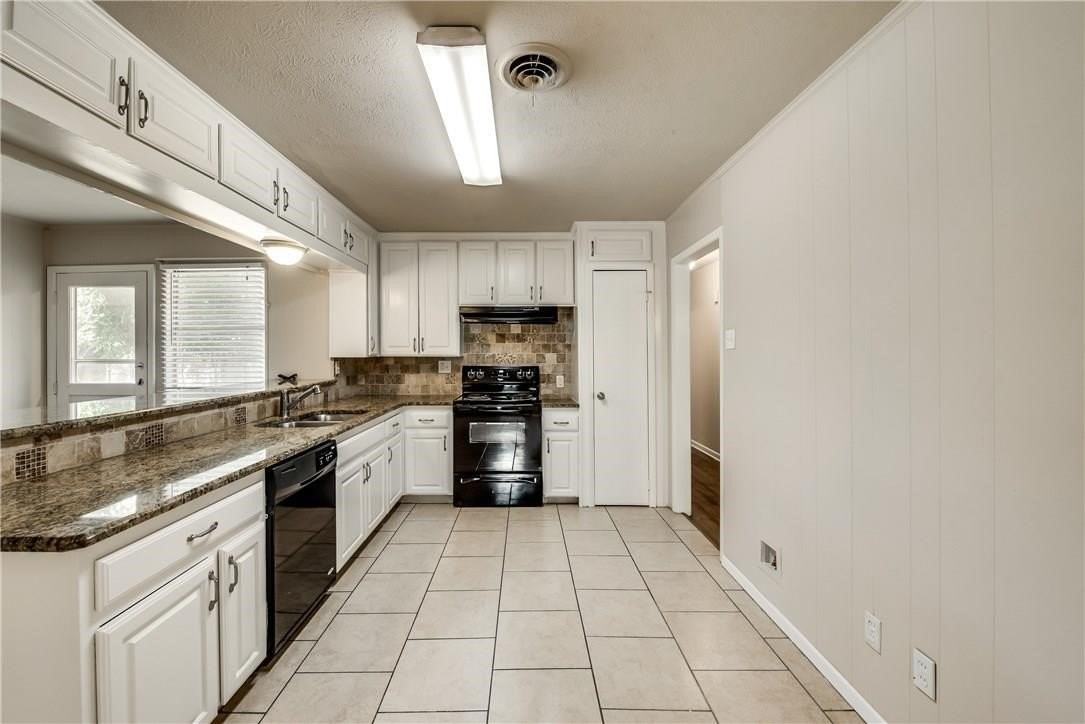1601 Larkspur Dr - Photo 6 of 29