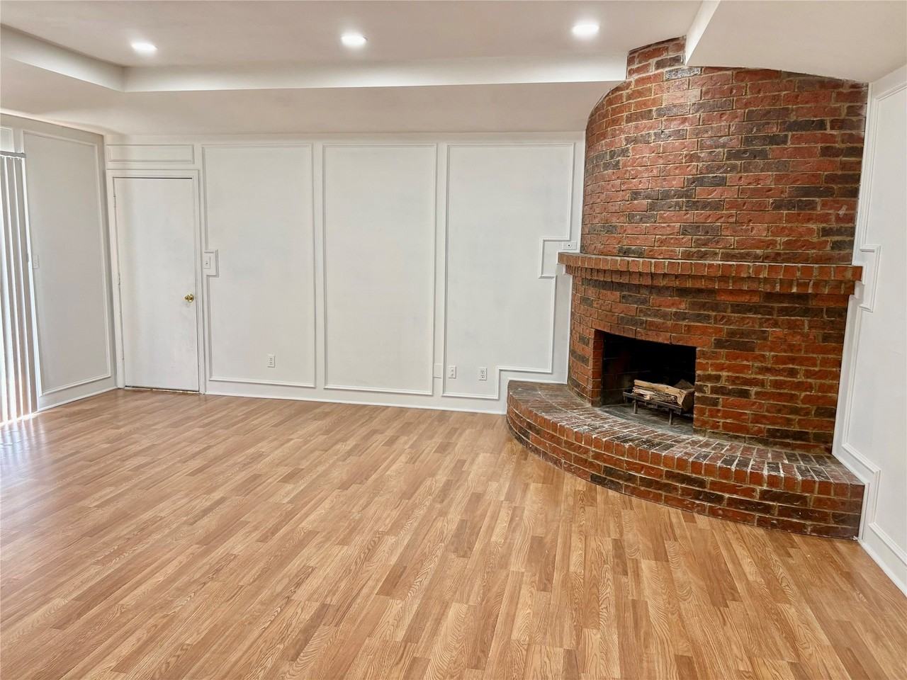 3900 San Mateo Dr - Photo 5 of 19