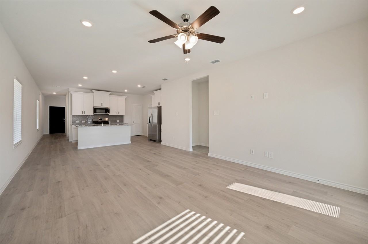 4321 Croton Spring Trl - Photo 2 of 14
