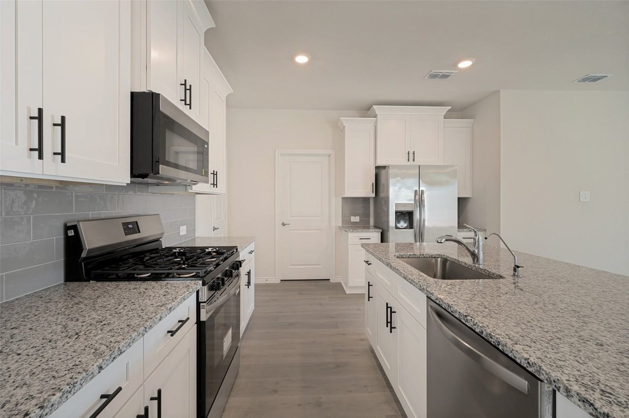 4321 Croton Spring Trl - Photo 5 of 14