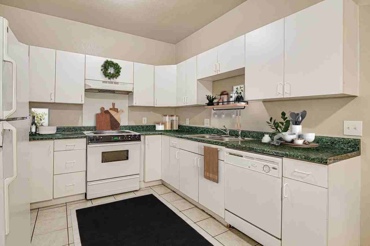 116 Honey Bee Dr - Photo 4 of 23