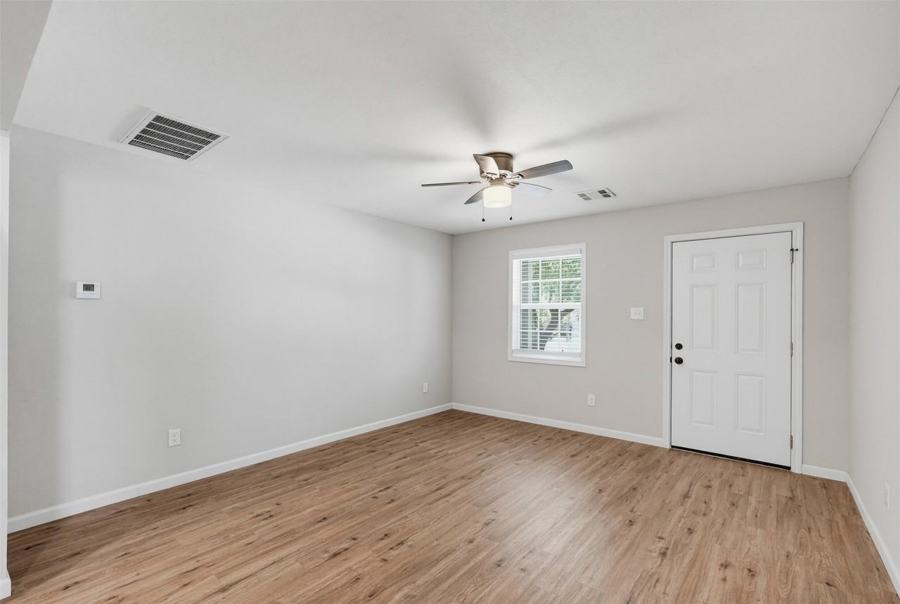 509 Ne 19th St - Photo 6 of 16