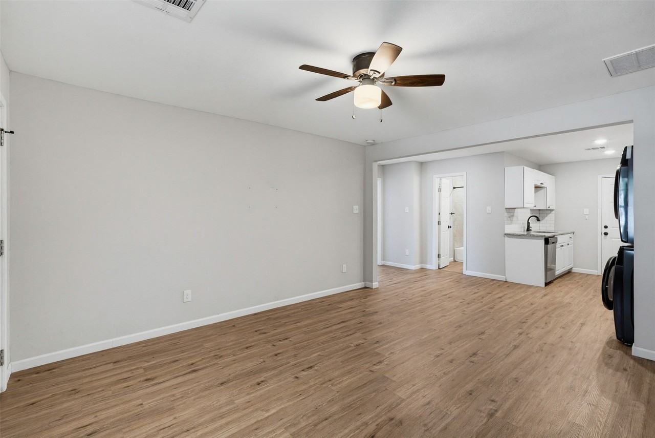509 Ne 19th St - Photo 7 of 16