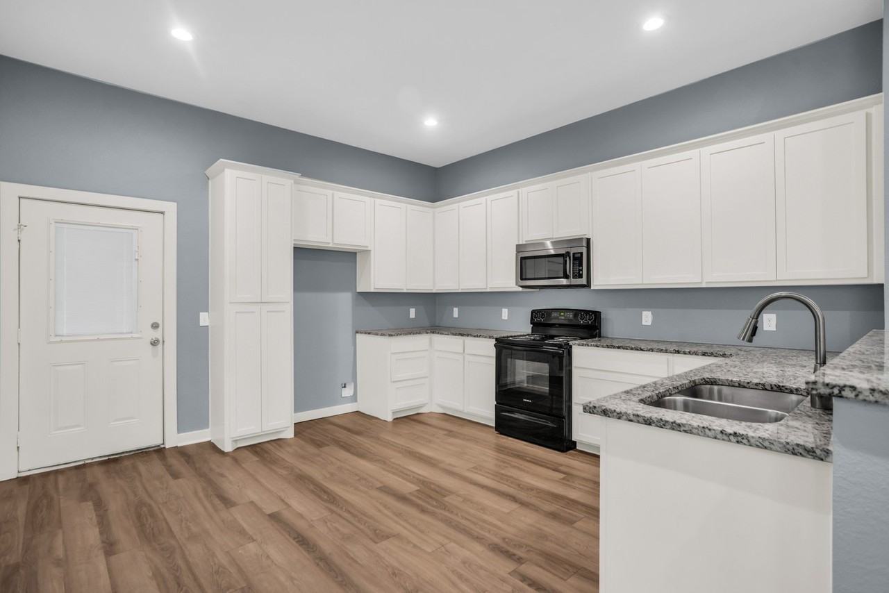 440 Pecan Holw - Photo 7 of 16